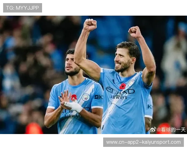 曼城3分钟连入两球,迪亚斯世界波破门,瓜迪奥拉场边激情庆祝